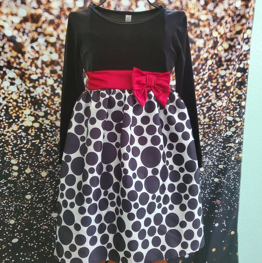 Cherokee girls formal dress. Size 6X